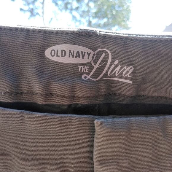 Old Nave the Diva pants - Picture 3 of 4